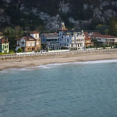 Rosario, Palacete 4* Ribadesella